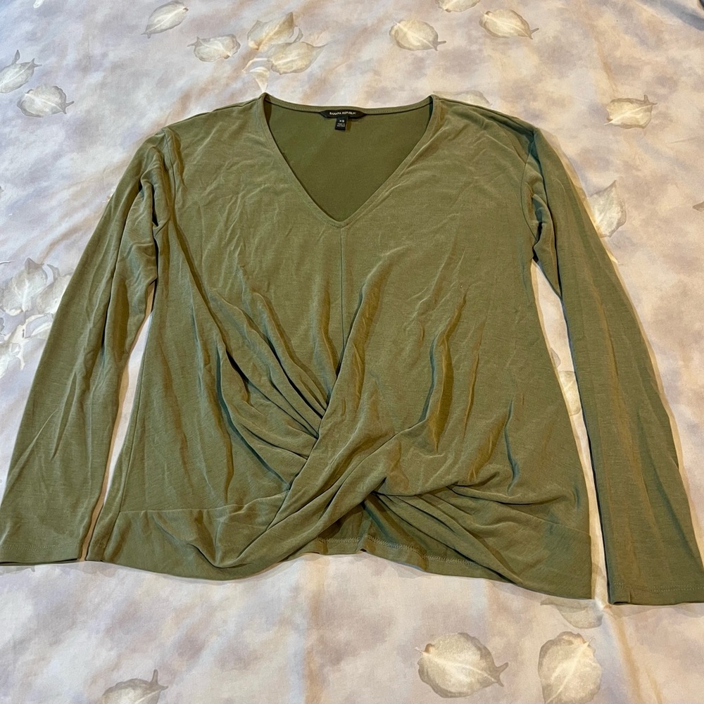 Banana Republic Sage Green Twist Front Blouse